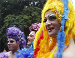Veja as imagens da 15 Parada Gay de So Paulo(Folhapress)