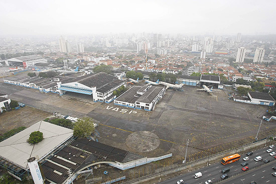 Hangar da Vasp no aeroporto de Congonhas, na zona sul de So Paulo