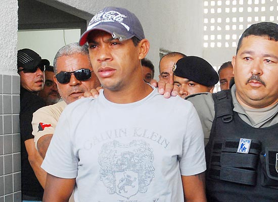 Marcelinho Paraba j foi indiciado sob suspeita de estupro; crime teria ocorrido em novembro no stio do jogador