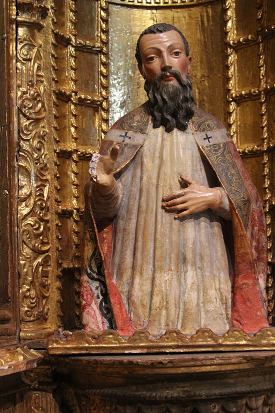 Escultura atribuída a Aleijadinho foi encontrada em igreja de Cusco, no Peru, pelo pesquisador Marcelo Coimbra 