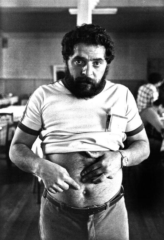 Então líder sindical, Luiz Inácio Lula da Silva fotografado no encontro nacional de metalúrgicos em 1979 