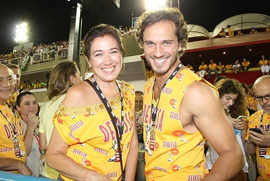 Lilia Cabral e Paulo Rocha em camarote 