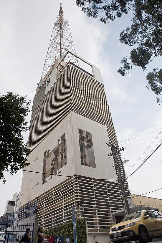 Vista do prdio da MTV, antiga sede da TV Tupi, tombado pelo Condephaat