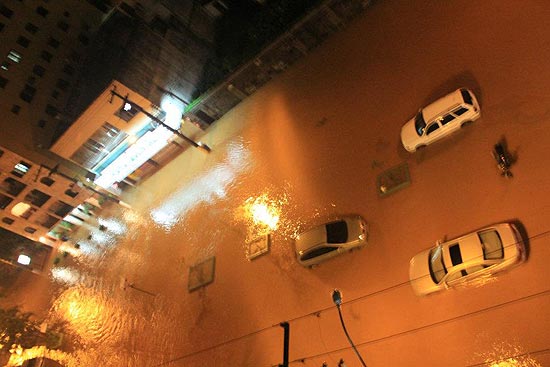 Temporal provocou cinco mortes em Terespolis, na regio serrana do Rio de Janeiro