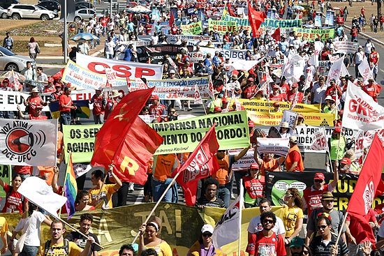 Protesto, na Esplanada dos Ministrios (Braslia), de servidores federais em greve 