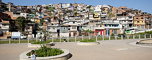 O parque Linear do Canivete, inaugurado em 2010, no bairro da Brasilndia, na zona norte (Fabio Braga/Folhapress)
