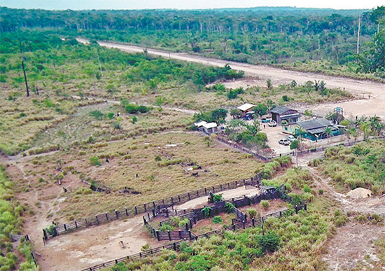 Pousada Rio Cururu, localizada em terra indgena, na divisa entre Mato Grosso e Par