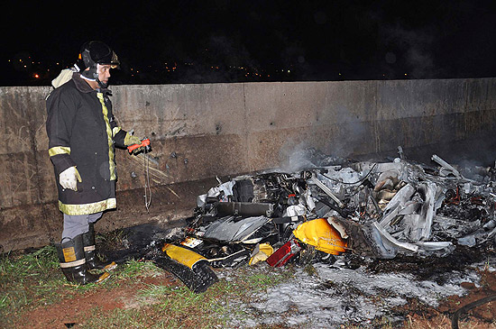 Lamborghini Gallardo burns to ashes in Sao Paulo Sao Paulo Lamborghini Gallardo burns to ashes