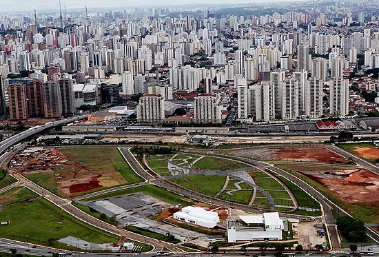 Terreno de 250 mil m² na Barra Funda, na zona oeste de São Paulo, que deve receber megaempreendimento imobiliário