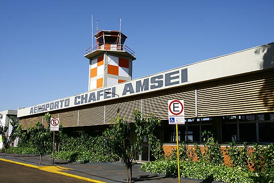 Fachada do aeroporto Chafei Amsei, de Barretos, cuja gesto ser entregue ao municpio