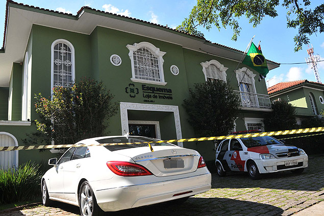 Fachada da imobiliária onde o empresário João Alberto Cardoso Camargo foi morto ao reagir a um assalto; vítima estava em carro blindado