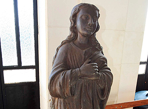 Imagem da Imaculada Conceio danificada em Batatais
