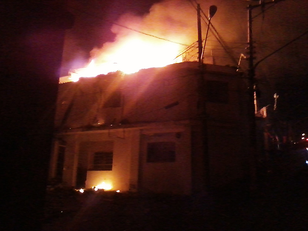 Exploso em casa na Vila Carro; barulho pde ser ouvido a quilmetros de distncia