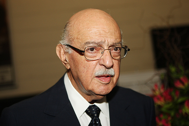 O cardiologista e ex-ministro da Sade Adib Domingos Jatene no Masp, em fotografia de 2012