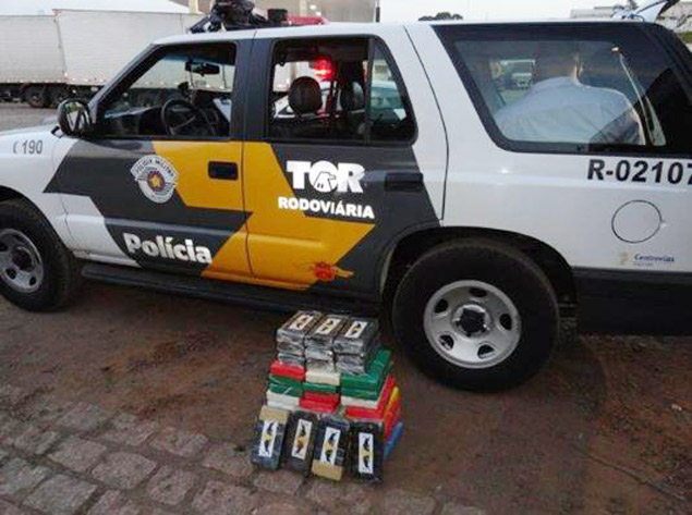Pol�cia encontra 43 kg de coca�na dentro de air bag de carro no interior de S�o Paulo