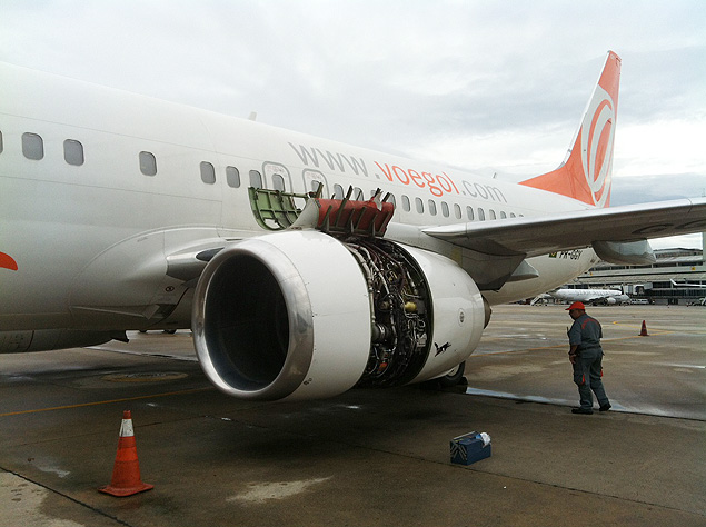Avião da Gol que perdeu carenagem da turbina em voo neste sábado