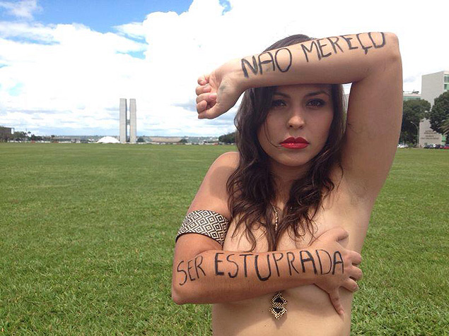 Jornalista Nana Queiroz, que organizou o protesto on-line de combate  violncia contra a mulher