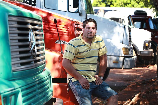O caminhoneiro Alexandre Andreatta, 29, afirmou que muitos motoristas 'fogem' dos pedgios