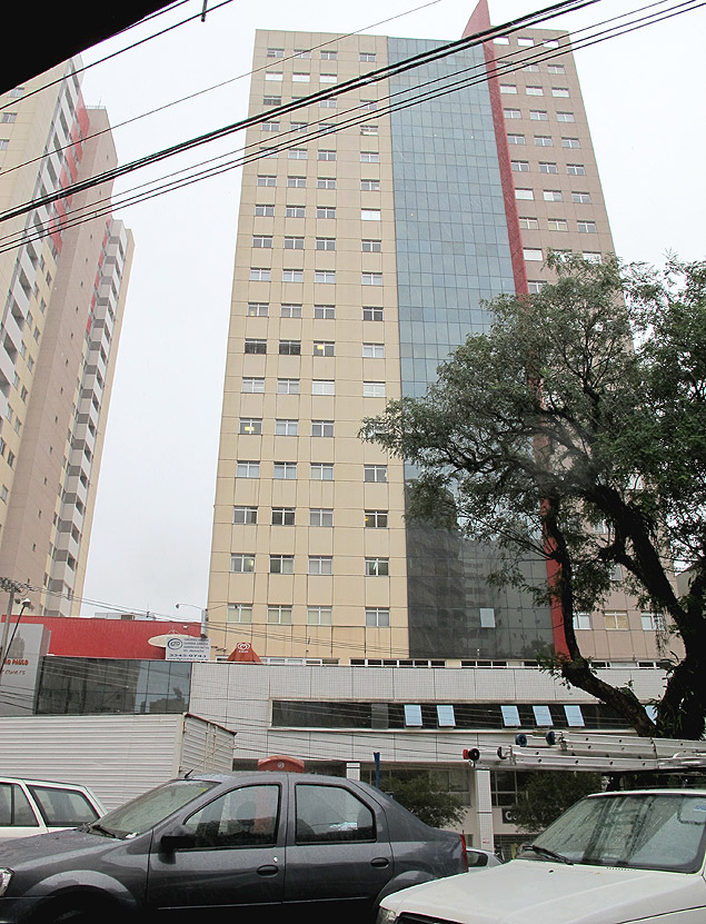 Prdio onde funciona o escritrio poltico do deputado Andr Vargas (PT), em Londrina (PR) 
