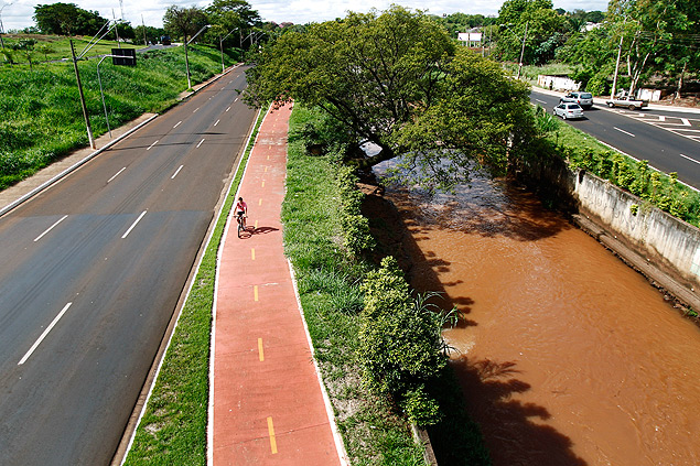 Trecho de ciclovia na avenida Vianorte, em Ribeiro Preto; 7,2 km destinados s bikes