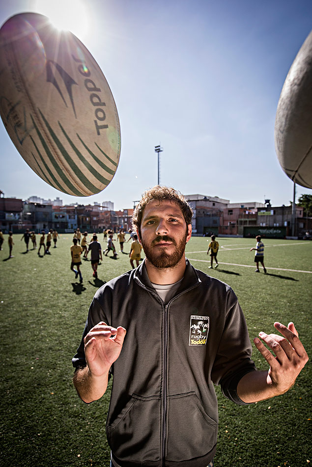 Marcelo Villela,22, estudante de psicologia na quadra do Instituto Rugby para Todos, em SP