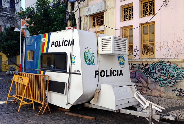 Quiosque da PM fechado no Marco Zero do Recife devido  greve dos policiais militares