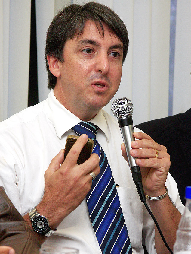 Vereador Samuel Zanferdini (PMDB) participa de reunio na Cmara de Ribeiro Preto
