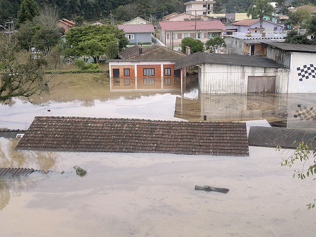 Em estado de calamidade pblica, Rio Negrinho  uma das 151 cidades afetadas pelas chuvas na regio Sul