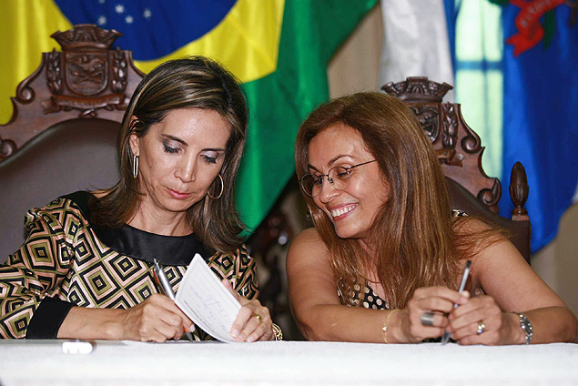 A prefeita de Ribeiro, Drcy Vera, com a secretria da Infraestrutura, Isabel de Farias