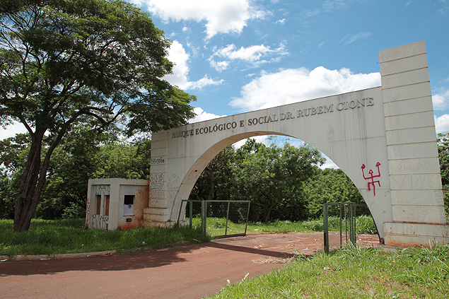 Parque ecolgico Rubem Cione, no Jardim Paiva; espao aguarda investimentos desde 2011