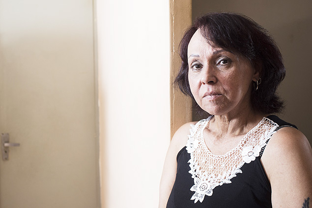 A aluna da USP Rosangela Ftima Toni, 57, chegou a perder as sobrancelhas pela contaminao