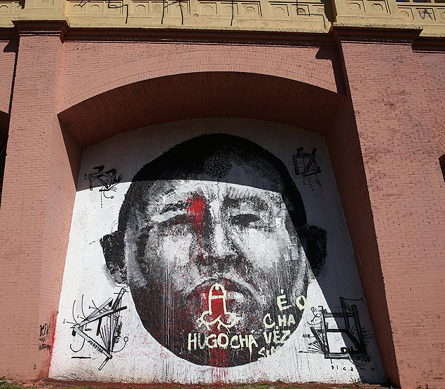 Desenho que lembra rosto de Hugo Chávez em Arcos do Jânio amanheceu pichado