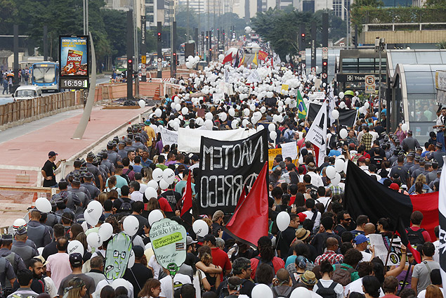 Manifestao de professores na avenida Paulista