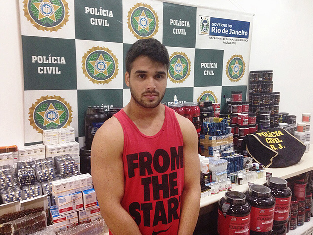 Karl Max Azevedo Wiborg, 23, que foi preso por suspeita de vender drogas e anabolizantes em academias da zona sul do Rio
