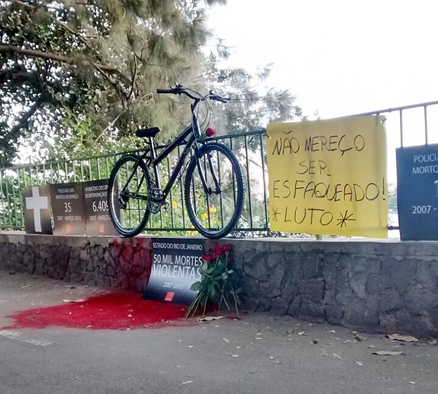 A 57 year old doctor died after being stabbed while cycling in the leisure track around Rodrigo de Freitas lagoon 