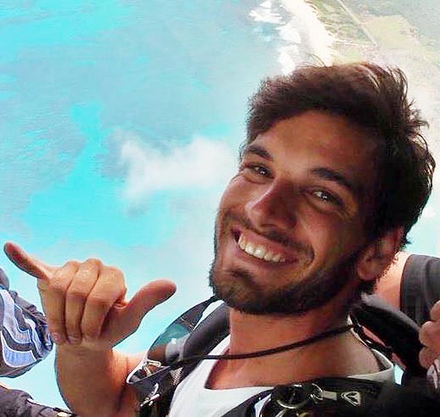 Paraquedista brasileiro Andrei Penz, 30, morto em um acidente durante um salto realizado na Califrnia na tarde de sexta (19)