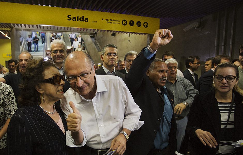 O governador Geraldo Alckmin (PSDB) na inauguração da estação Fradique Coutinho, na zona oeste de São Paulo