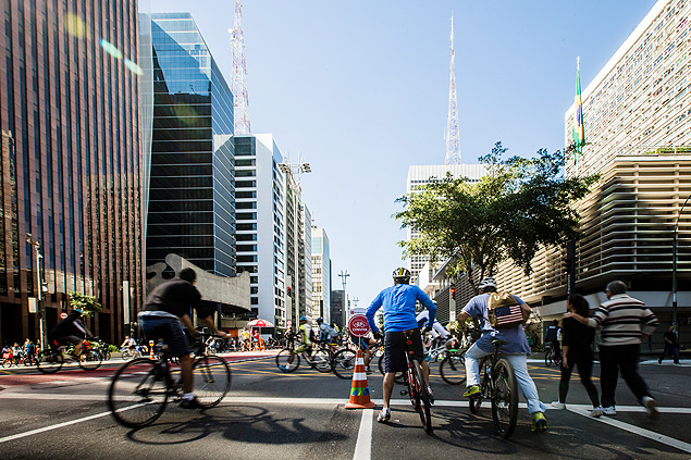 Avenida Paulista fechada aos carros, em junho