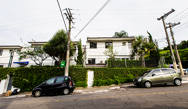 Fachada de casas no Ibirapuera, que pertence a um agente fiscal da Secretaria Estadual da Fazenda