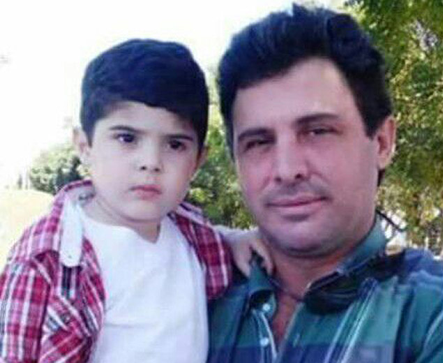Lucas Sanches da Silva, 40, com o filho Jos Lucas da Silva, 4; o homem tomou veneno e se matou aps o filho morrer vtima de uma picada de escorpio, em Ibir (SP) 