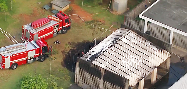Incêndio atinge área da Cinemateca Brasileira, na Zona Sul de São PauloFogo atingiu parte do acervo, segundo os bombeiros.Oito equipes dos bombeiros foram enviadas ao local