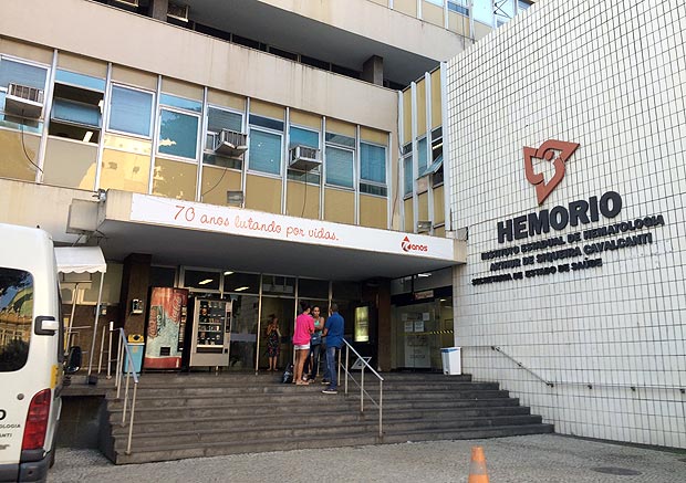 A fachada do Hemorio (Instituto Estadual de Hematologia do Rio de Janeiro), no centro do Rio. Neste domingo, os funcionrios paralisaram a coleta de sangue em protesto contra o atraso no pagamento de salrios e benefcios.