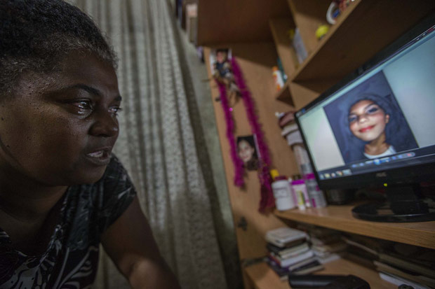 A auxiliar de enfermagem Carmen Izabel, cuja filha desapareceu em So Paulo em 2011