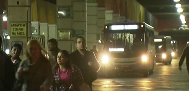 Greve de motoristas de nibus afeta passageiros na Grande So Paulo 