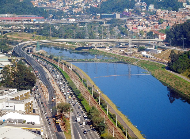 Ponte Itapaina, sobre o rio Pinheiros, inaugurada nesta quinta (21)