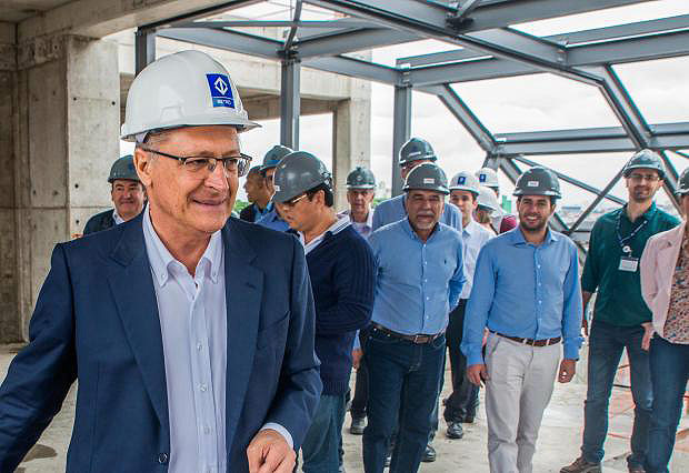 Alckmin vistoria obras da futura estao Jardim Planalto, da linha-15 prata do Metr paulista