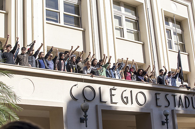 Estudantes na ocupao do Colgio Estadual do Paran, em Curitiba