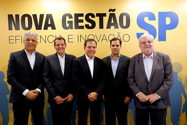 Da esq p/ dir: Jorge Dami�o (Esporte), Marcos Penido (Obras), Jo�o Doria, Paulo Uebel (Gest�o) e Gilberto Natalini (Verde e Meio Ambiente)