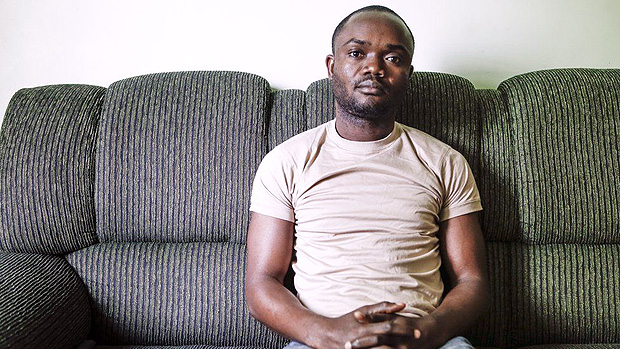 Ephata Tshiaba, do Congo, percebe o racismo em situaes corriqueiras, como quando usa o metr