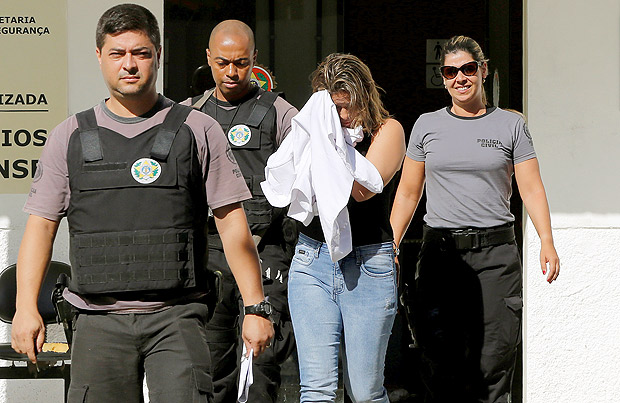 Francoise Souza Oliveira, 40,  levada presa presdio de Belford Roxo, no Rio de Janeiro